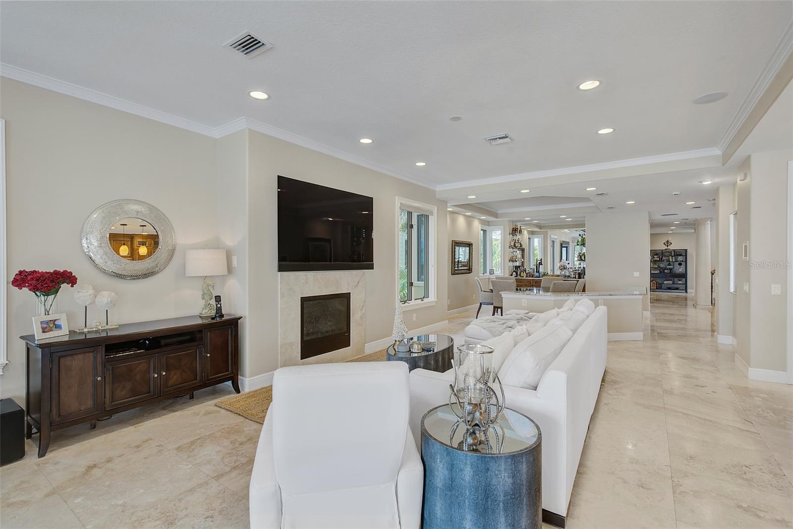 LONE PALM BEACH 1ST ADD - Residential