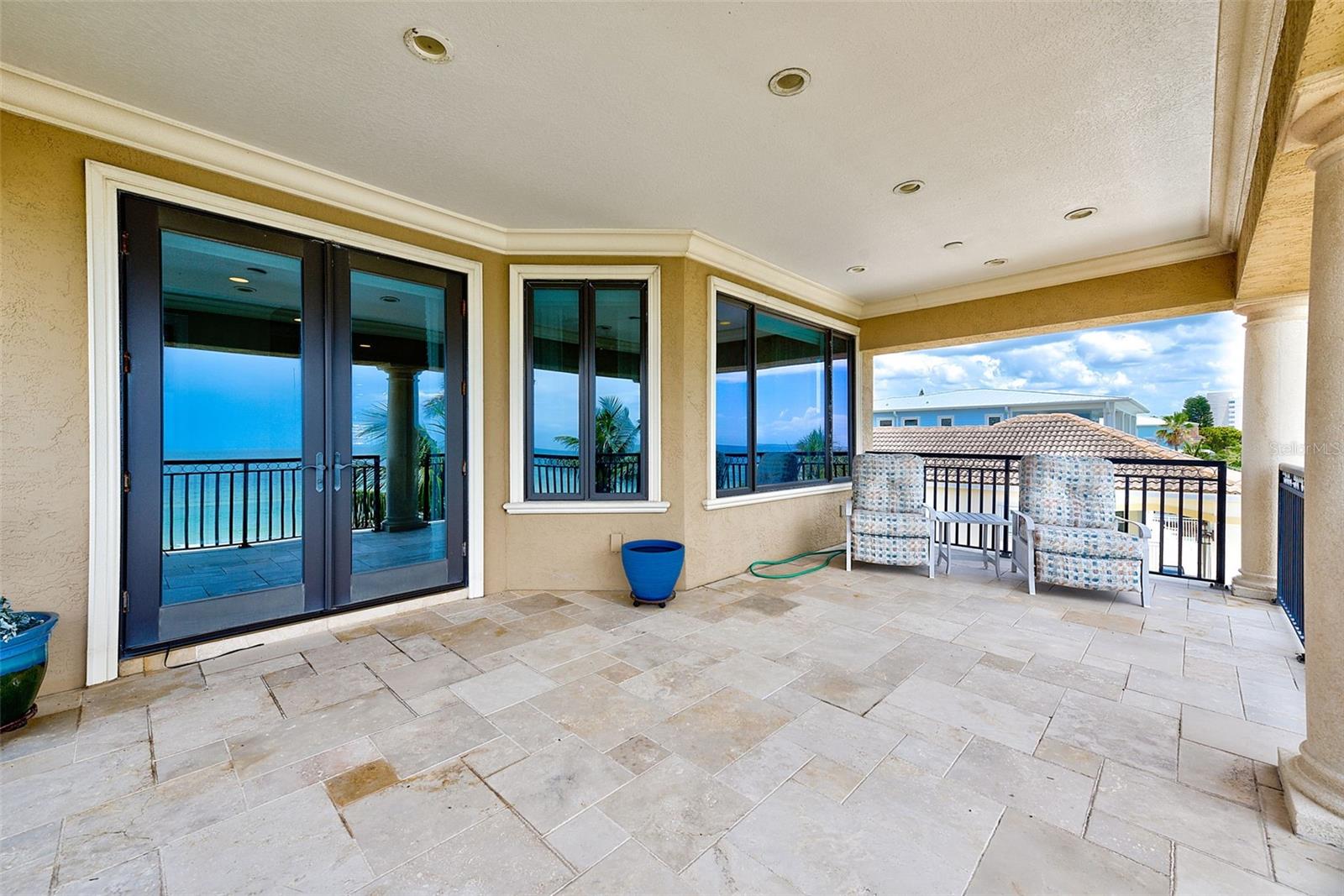 LONE PALM BEACH 1ST ADD - Residential