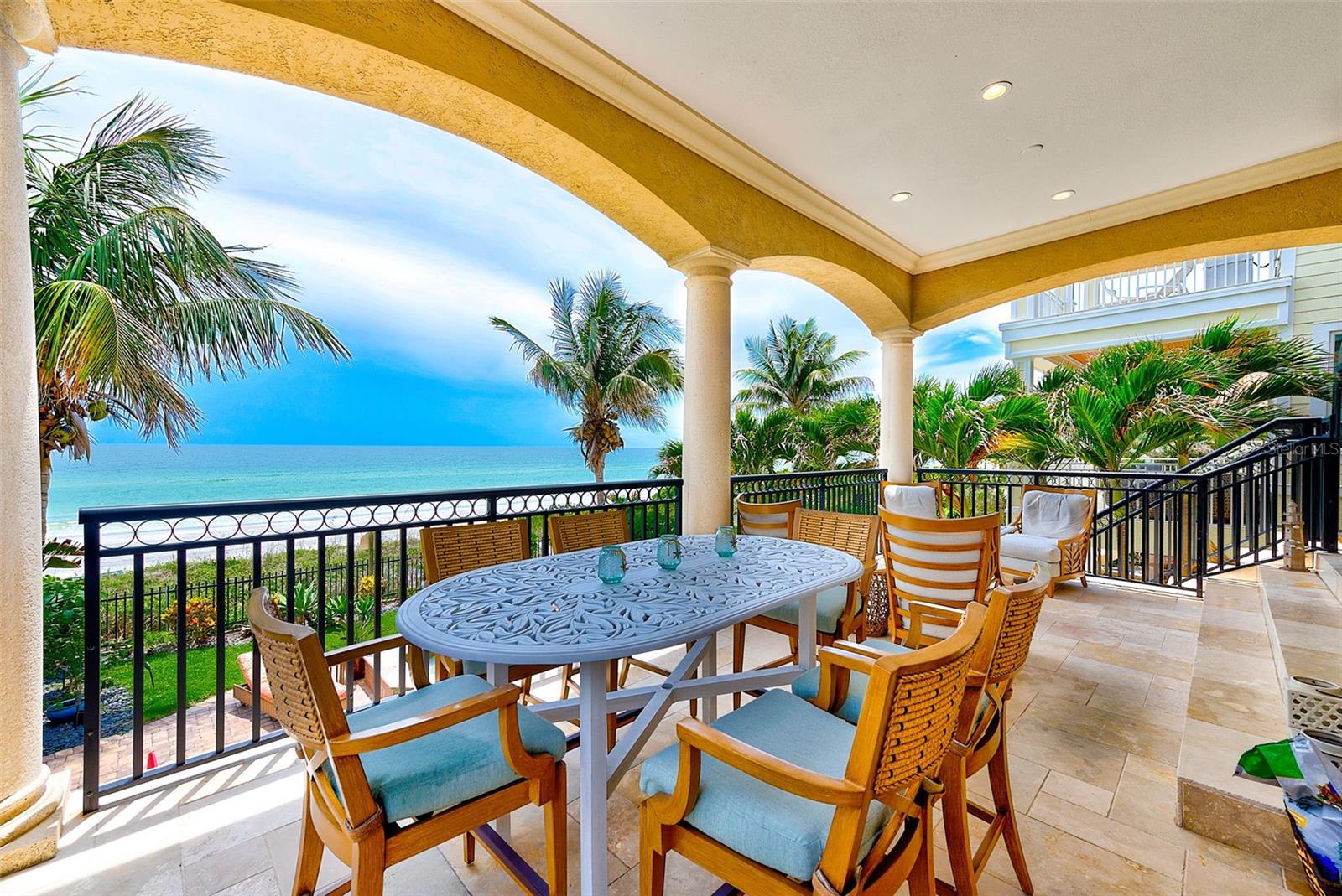 LONE PALM BEACH 1ST ADD - Residential