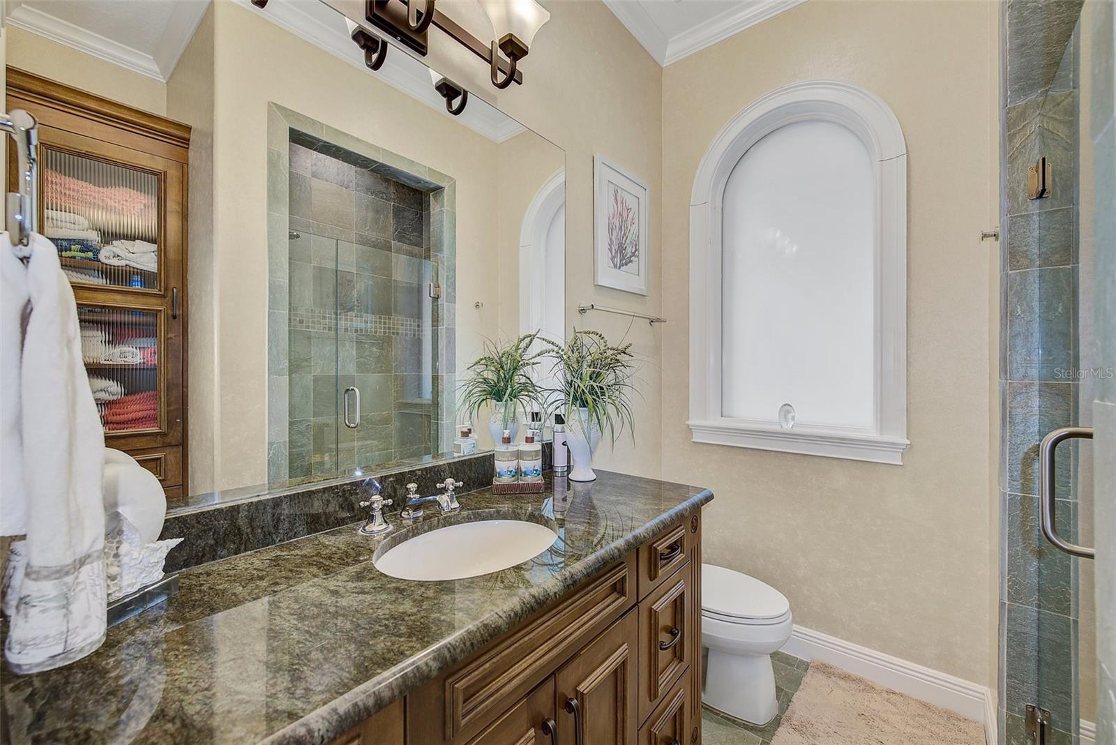 LONE PALM BEACH 1ST ADD - Residential