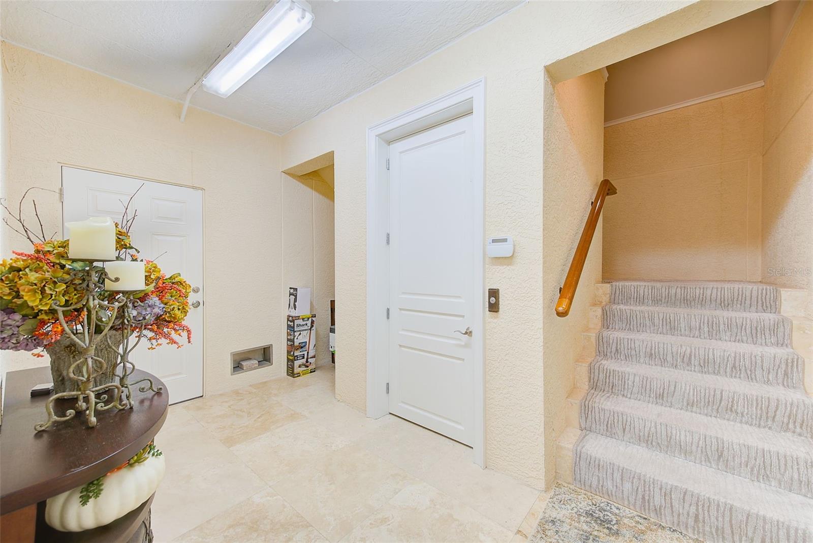 LONE PALM BEACH 1ST ADD - Residential