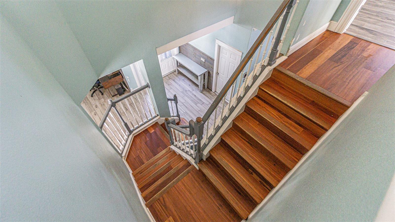 WINDCREST COMMONS - Residential