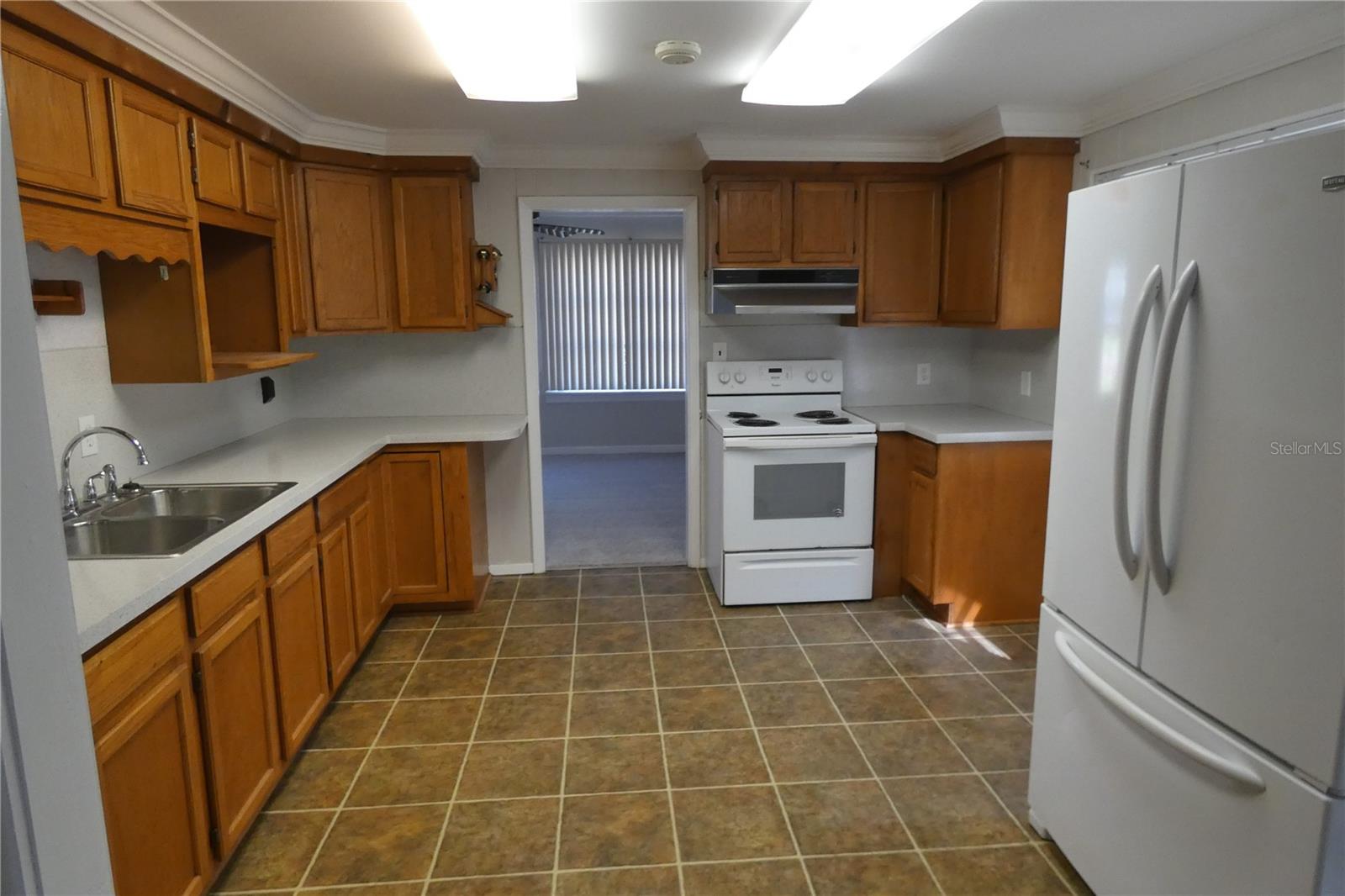 INTER BAY - Residential Lease