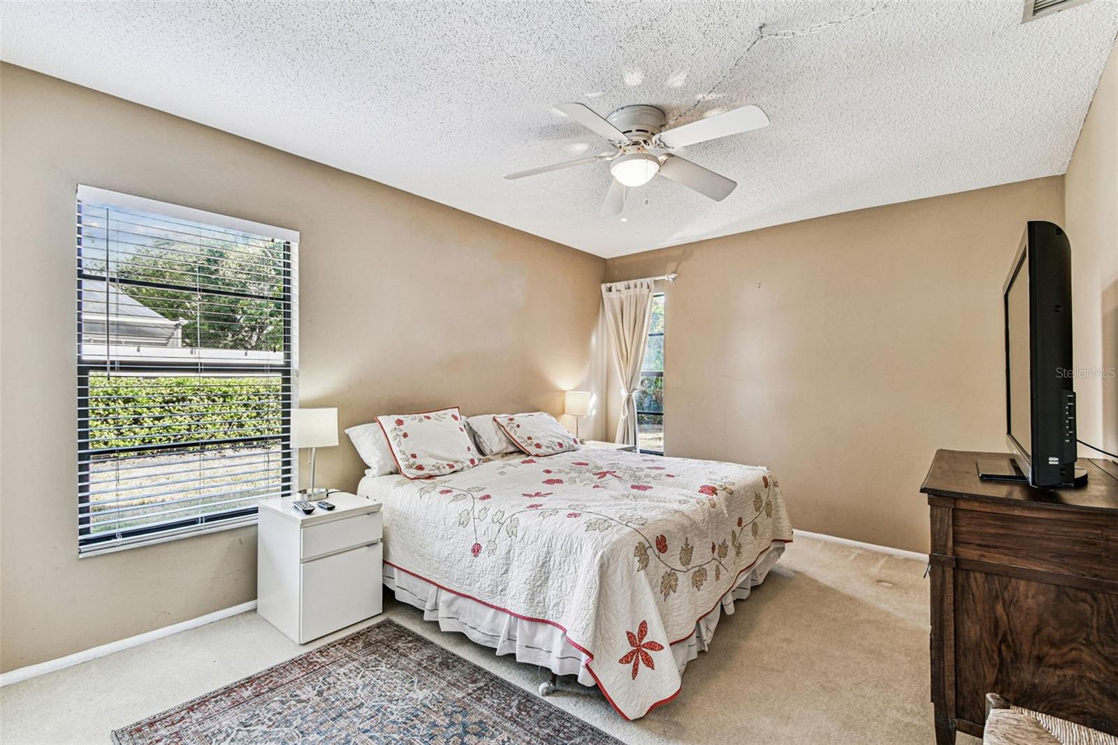 POINTE WEST - Residential