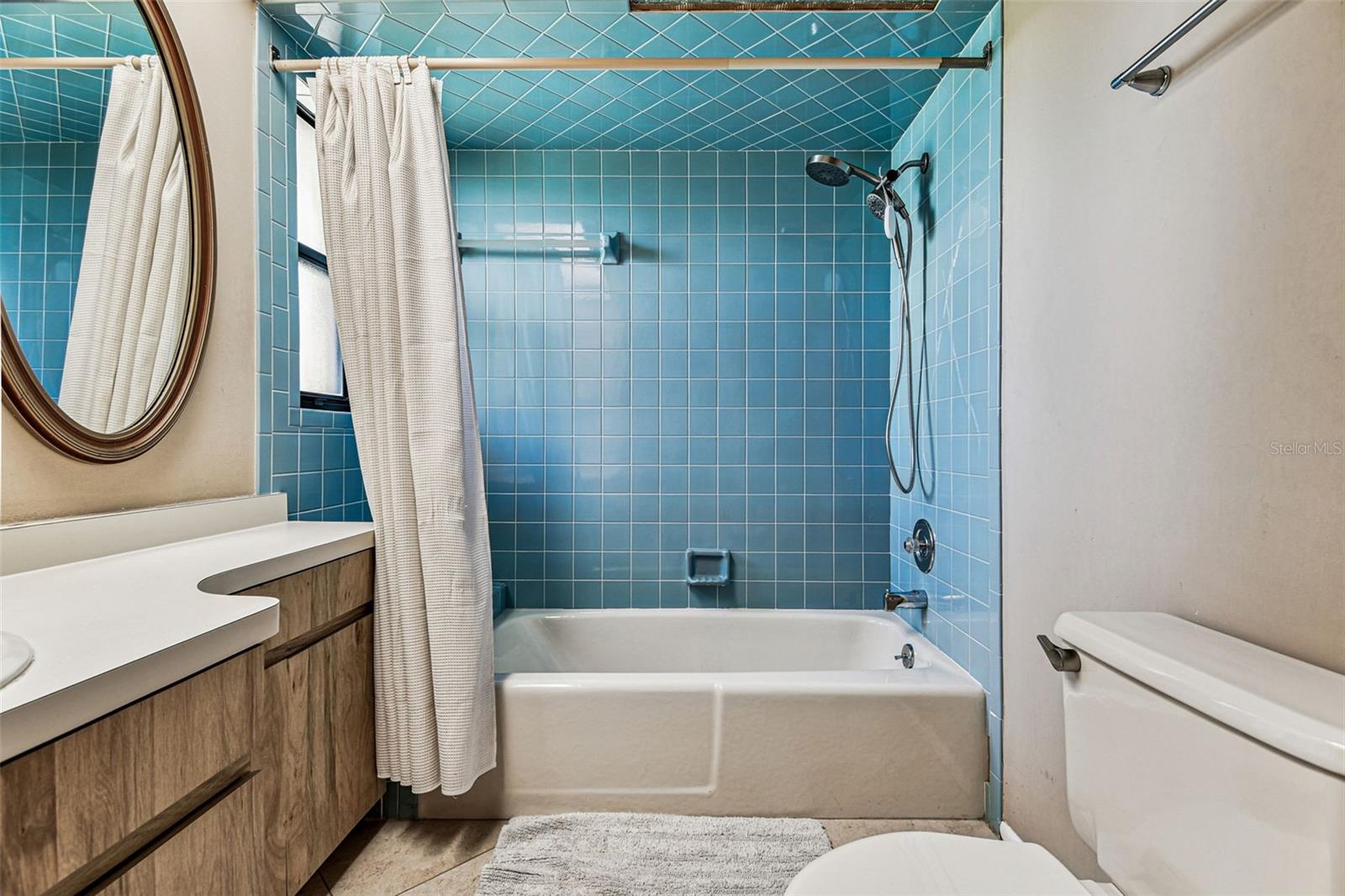 POINTE WEST - Residential