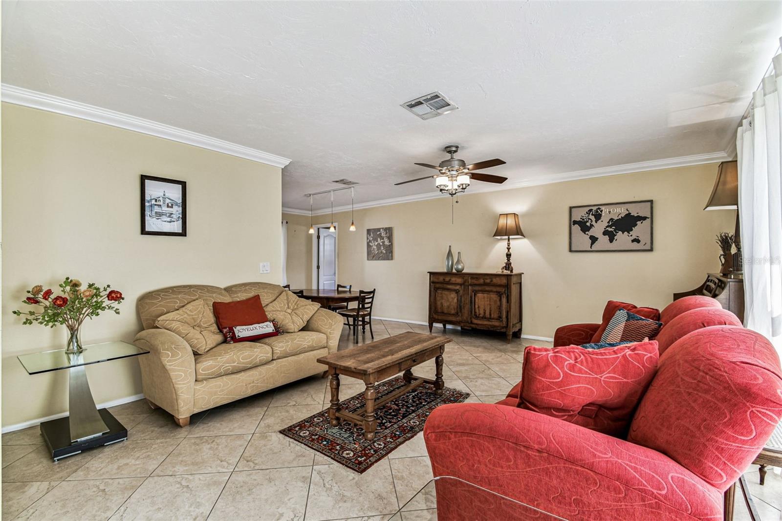 POINTE WEST - Residential