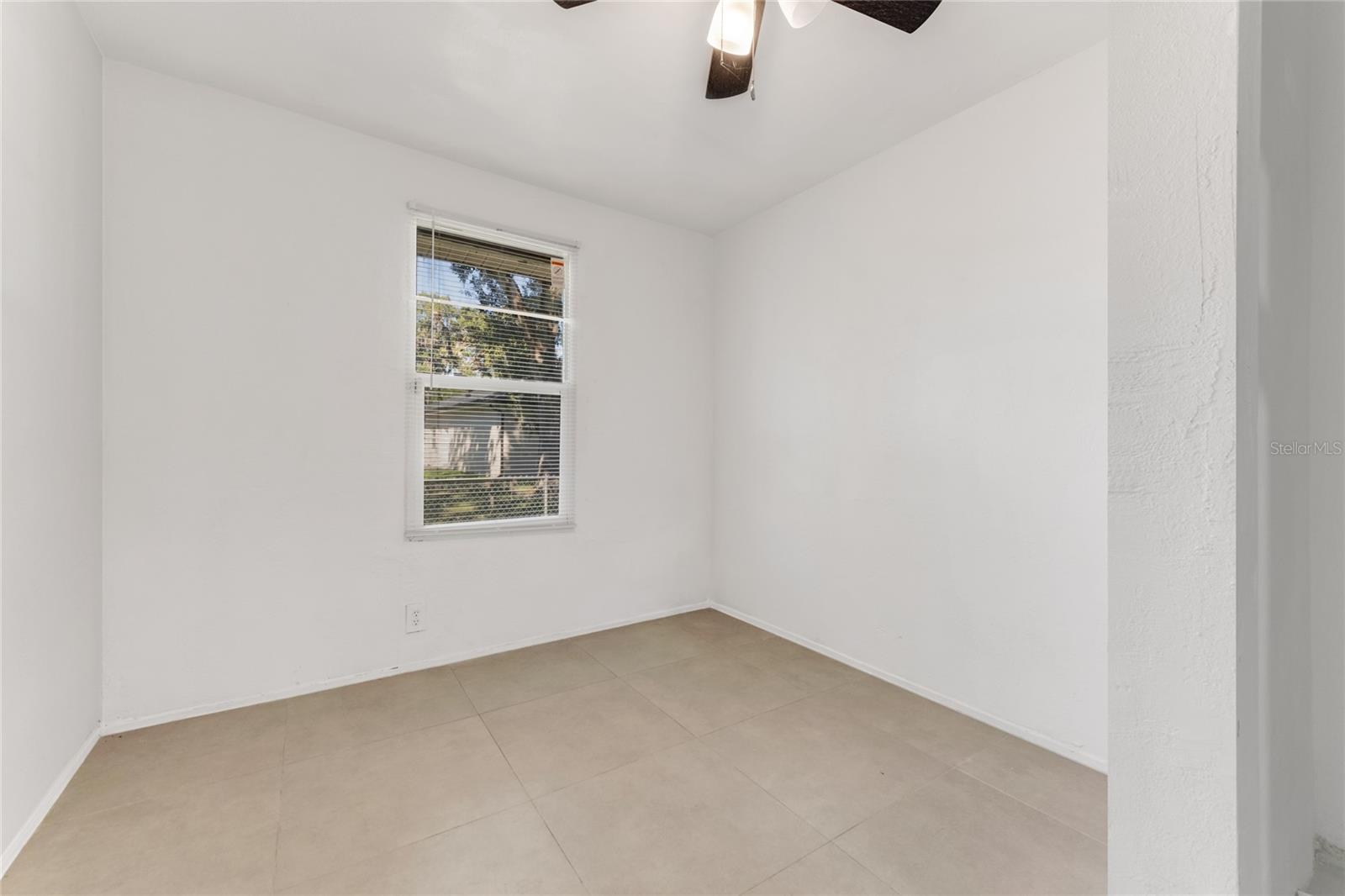 SHOEMAKER IN COLEMANS DAYTONA - Residential Lease