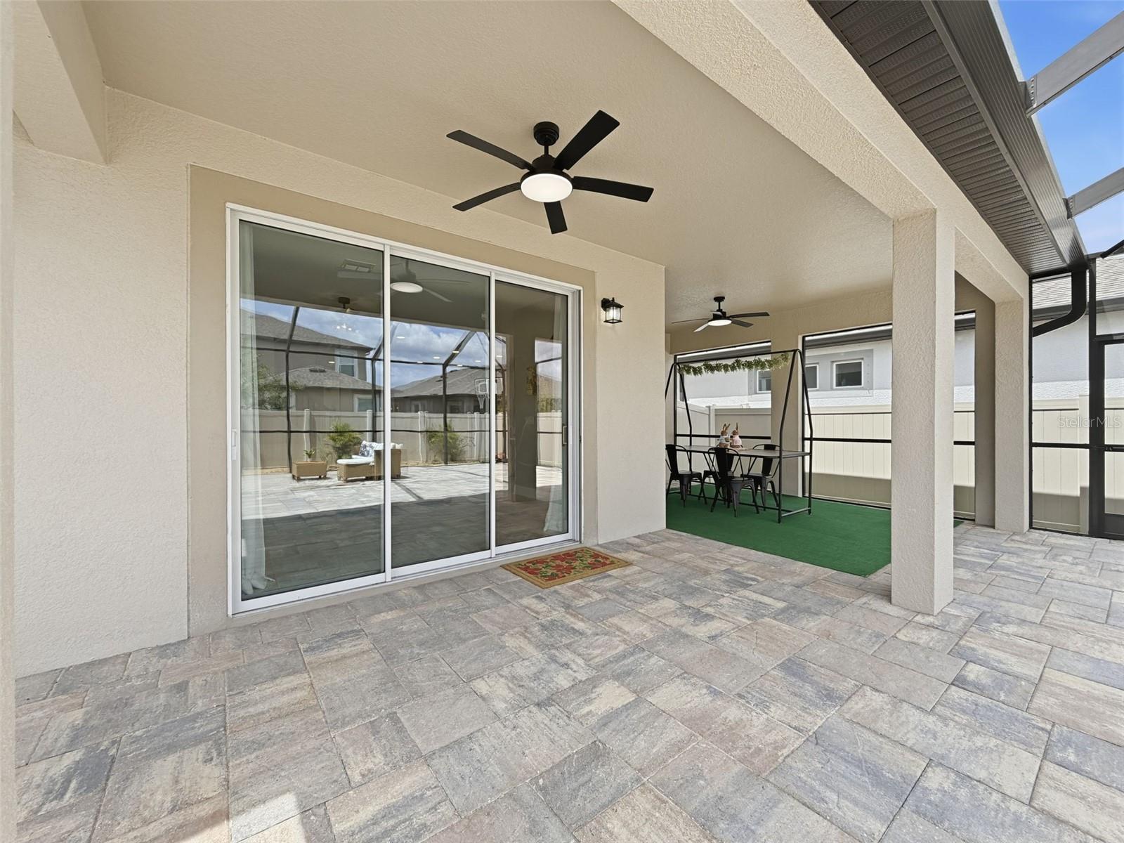 WHISPERING OAKS PRESERVE - Residential