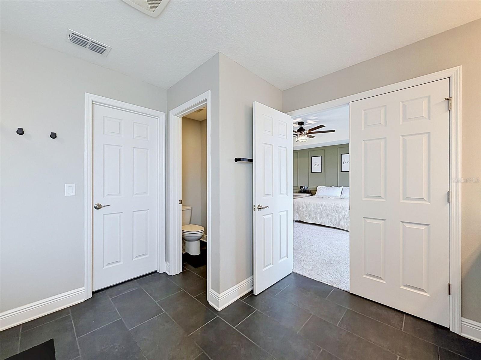 WHISPERING OAKS PRESERVE - Residential