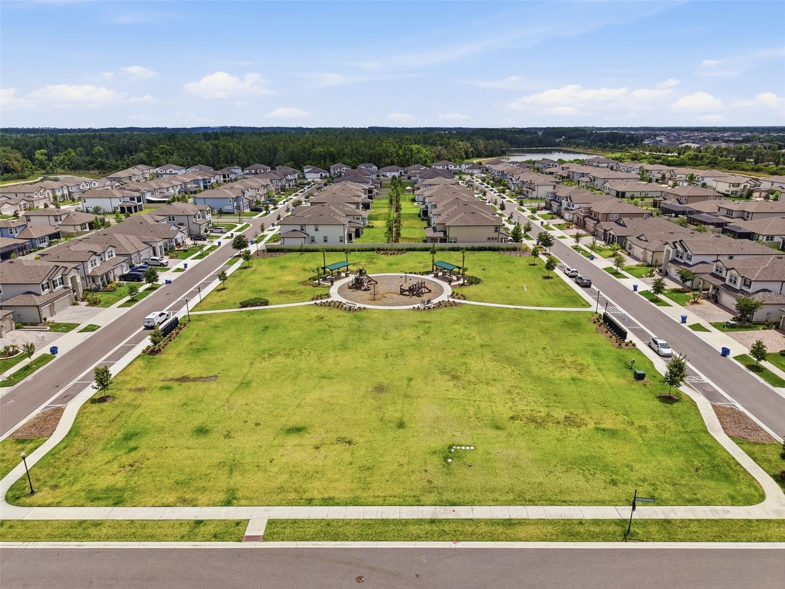 WHISPERING OAKS PRESERVE - Residential