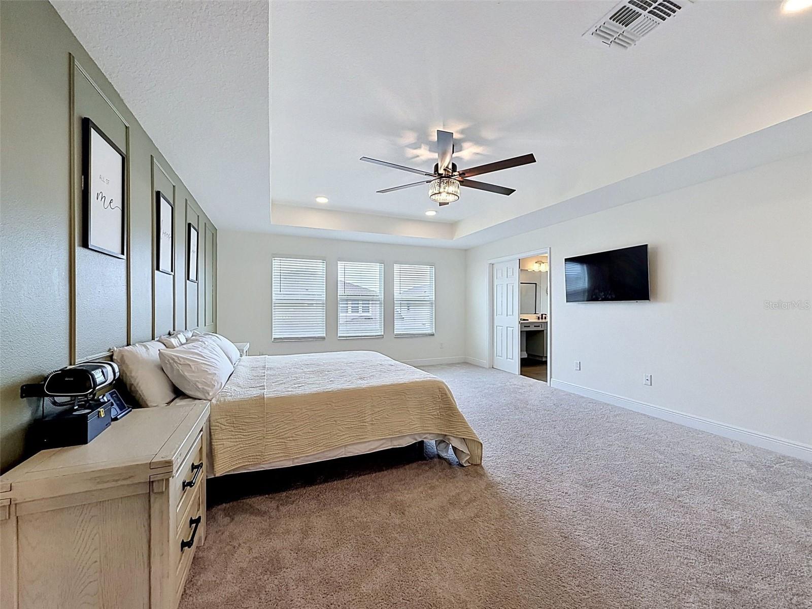 WHISPERING OAKS PRESERVE - Residential