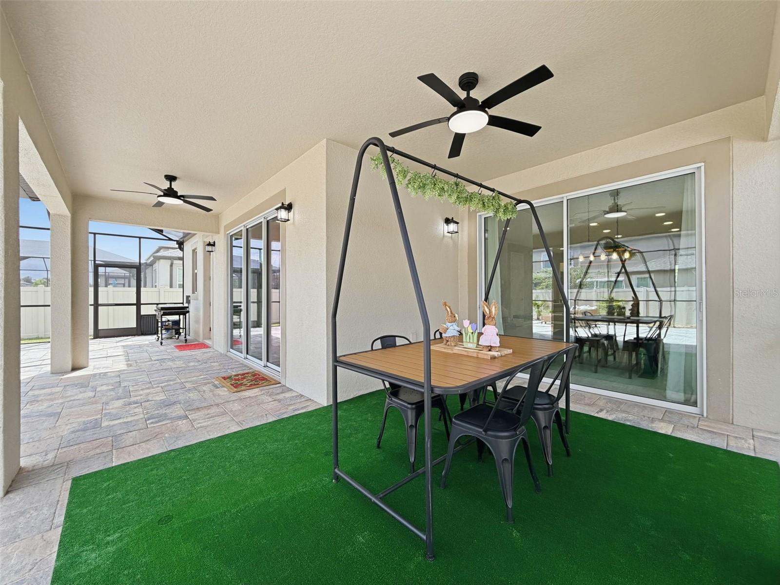 WHISPERING OAKS PRESERVE - Residential