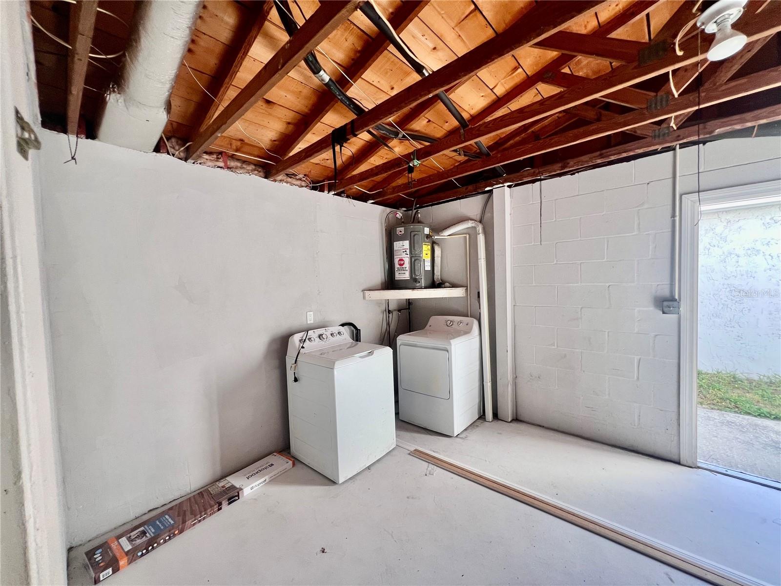 THE LAKES - Residential Lease