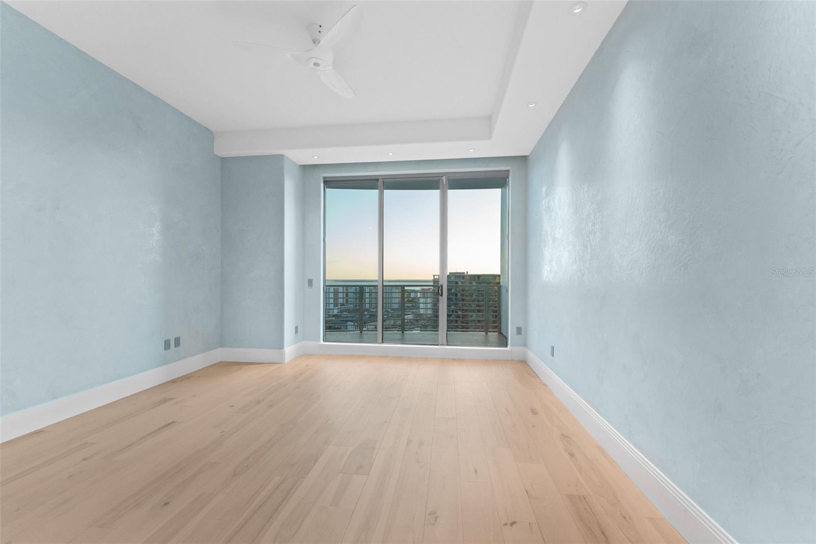 TOWERS OF CHANNELSIDE CONDOMIN - Residential