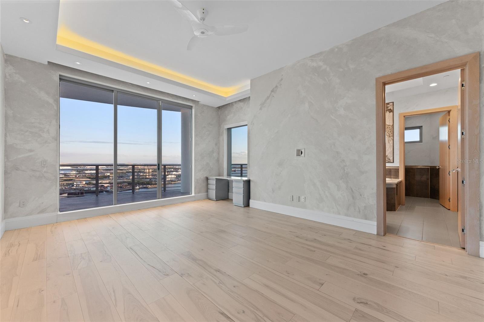 TOWERS OF CHANNELSIDE CONDOMIN - Residential