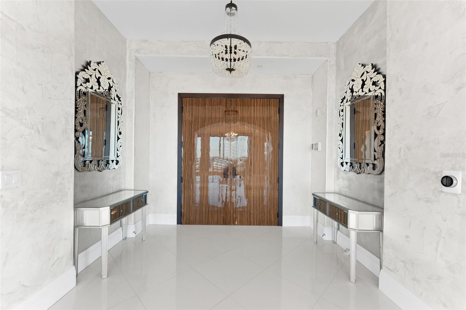 1209 E CUMBERLAND AVENUE 2802