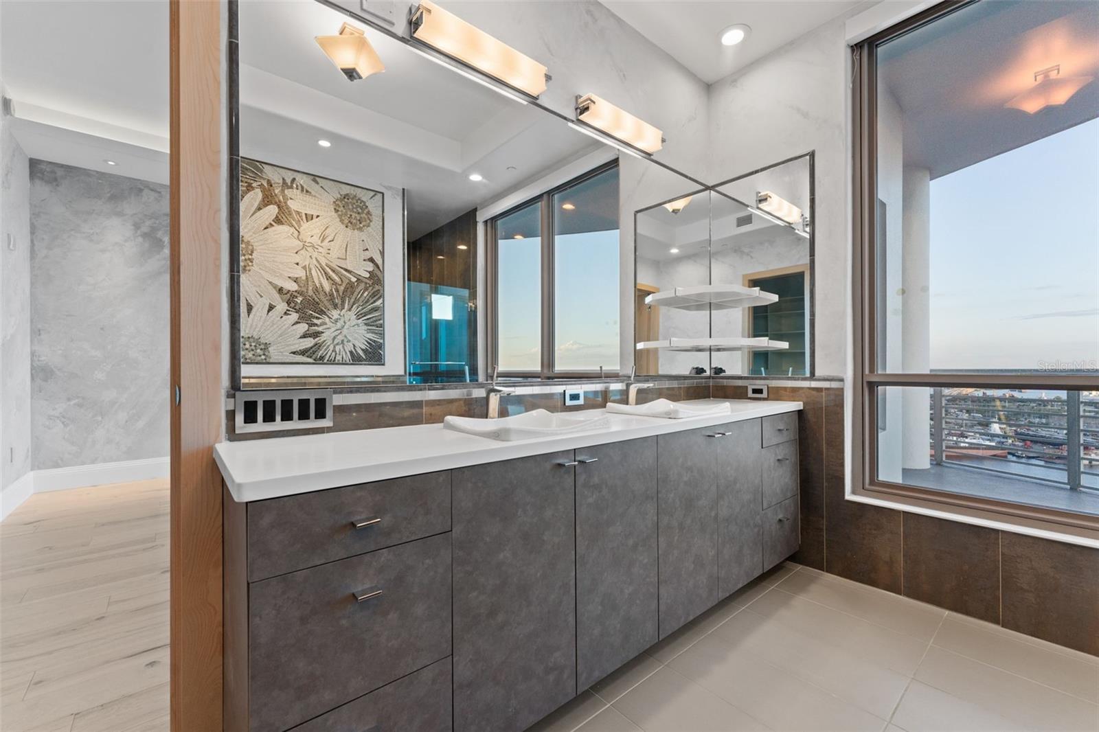 TOWERS OF CHANNELSIDE CONDOMIN - Residential