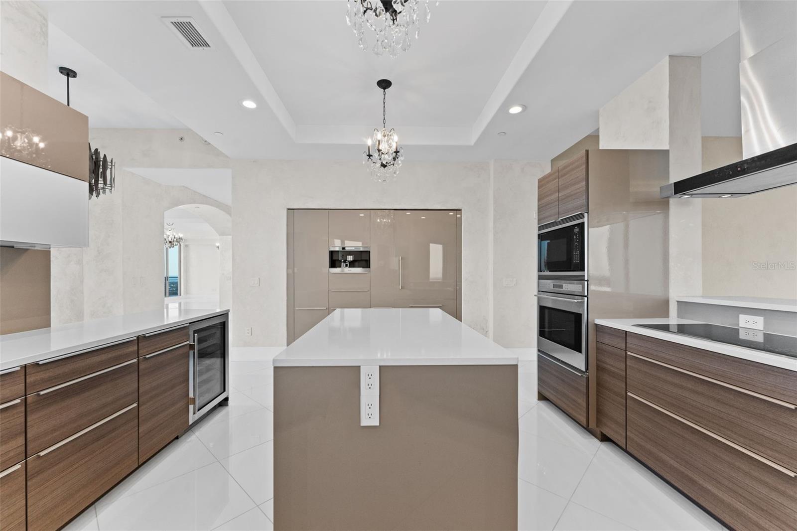 TOWERS OF CHANNELSIDE CONDOMIN - Residential