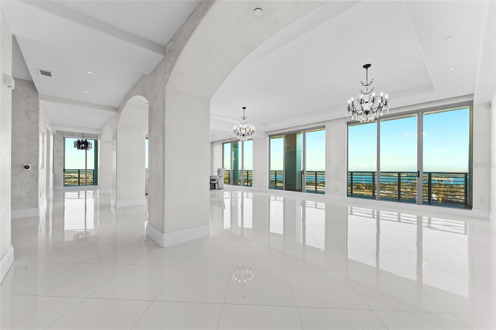 1209 E CUMBERLAND AVENUE 2802