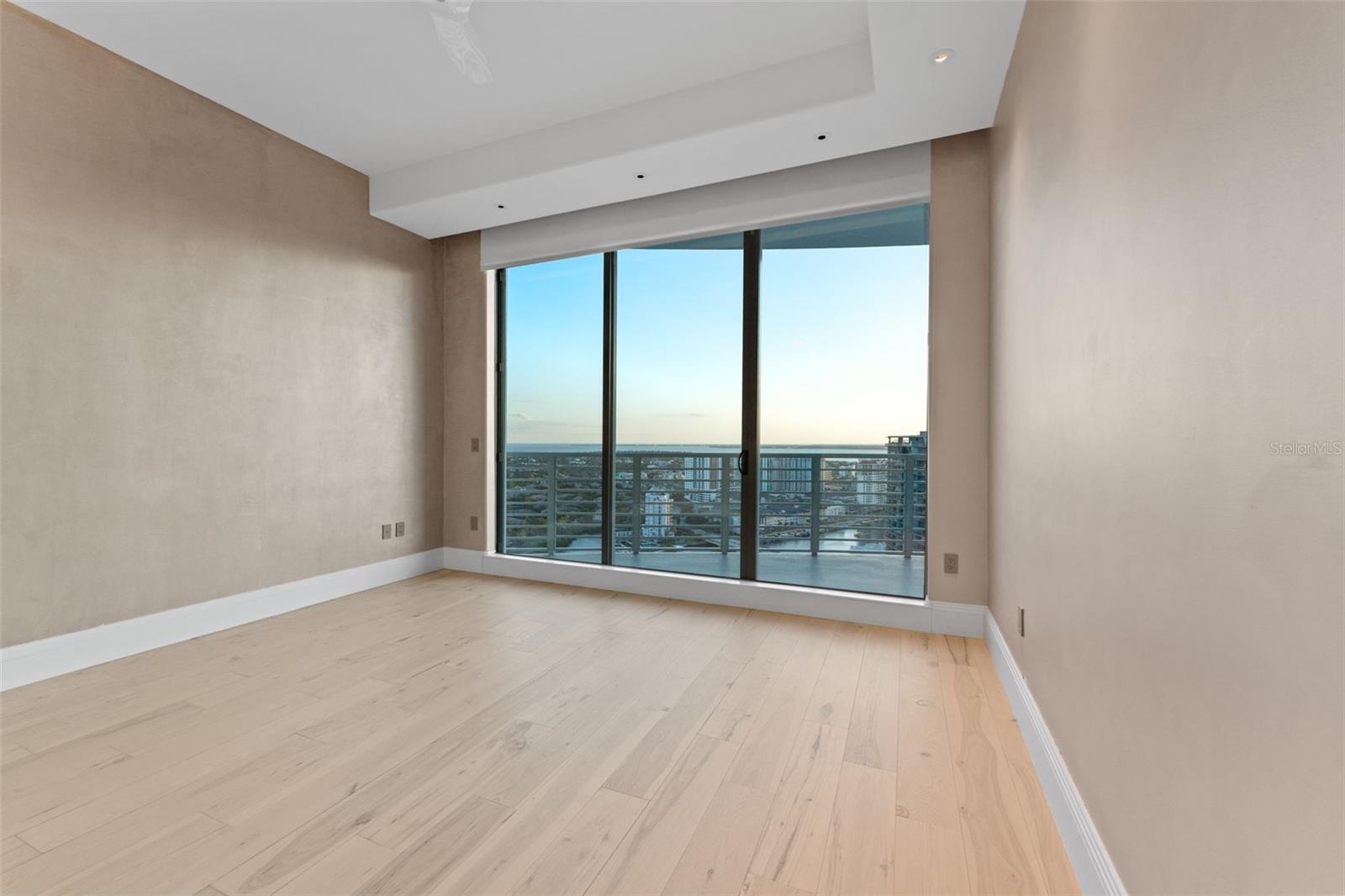 TOWERS OF CHANNELSIDE CONDOMIN - Residential