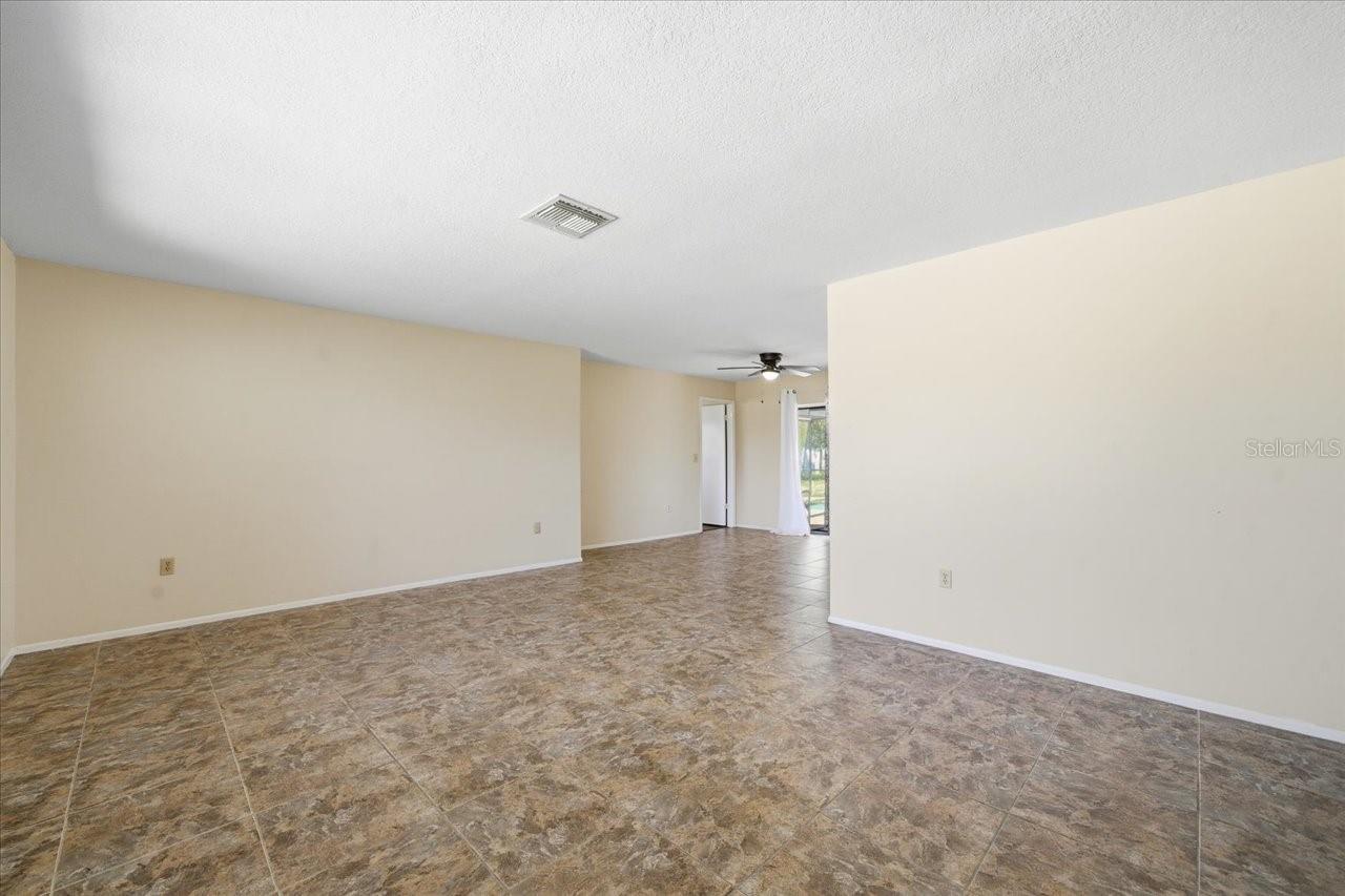 RIVER COUNTRY ESTATES - Residential