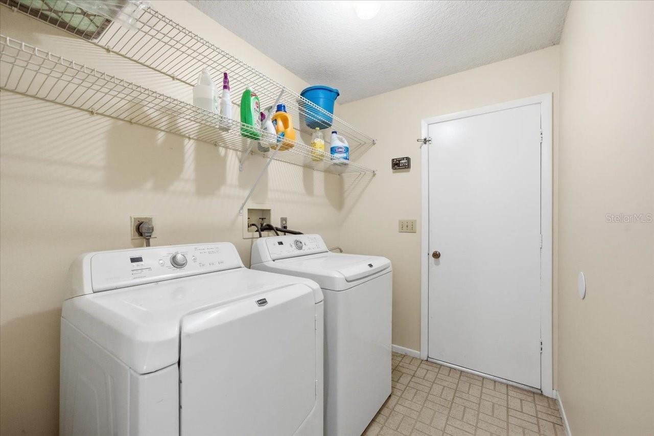 RIVER COUNTRY ESTATES - Residential