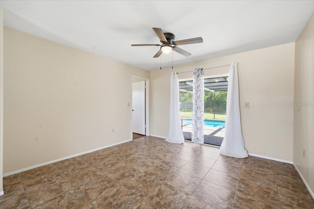 RIVER COUNTRY ESTATES - Residential