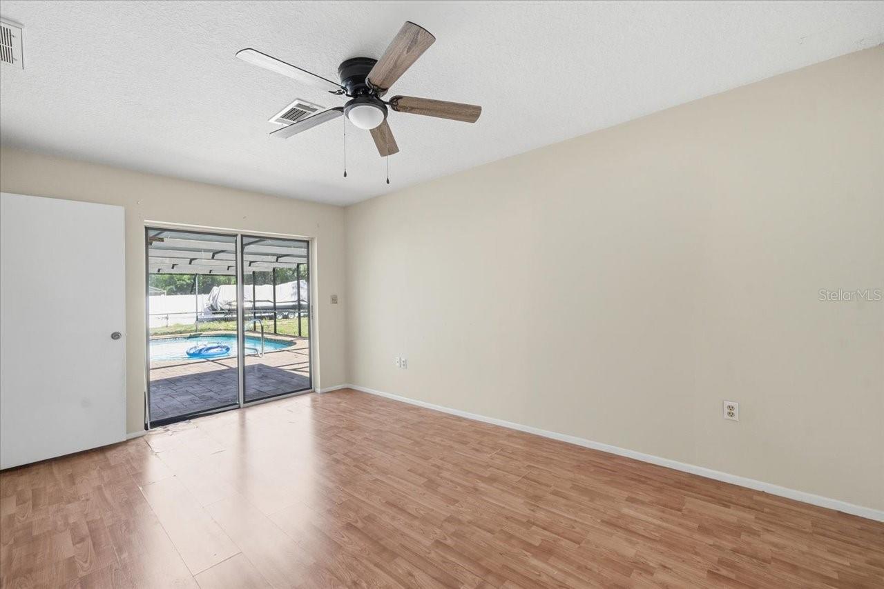 RIVER COUNTRY ESTATES - Residential