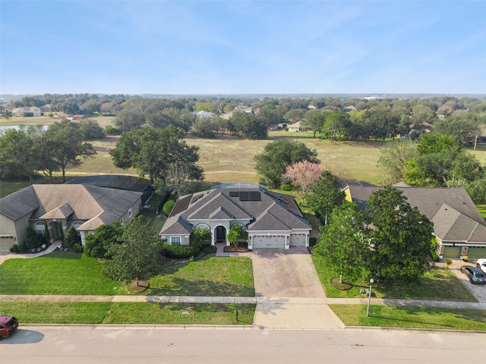 3652 ROCHELLE LANE