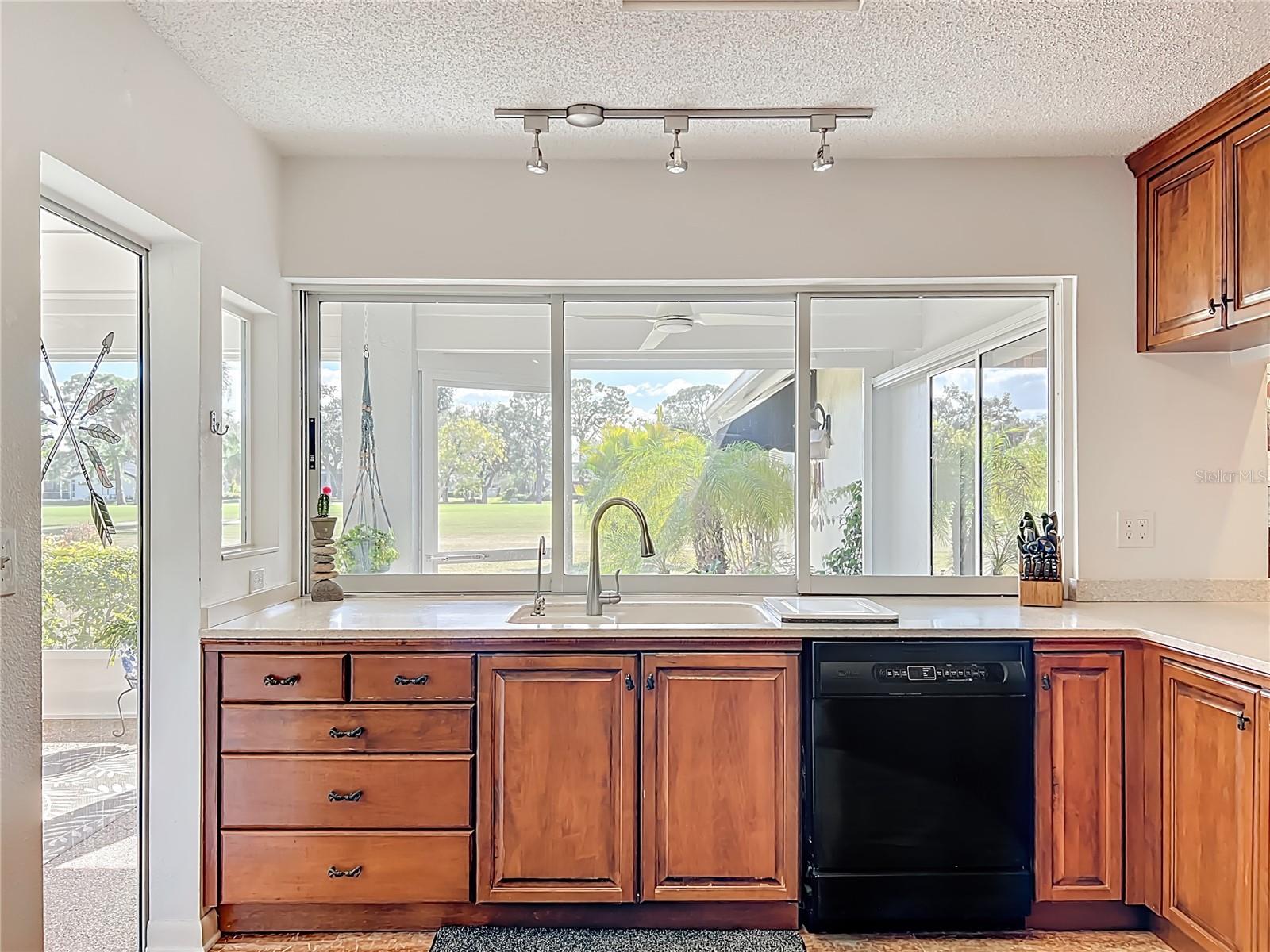 THE COUNTRY CLUB OF SARASOTA - Residential