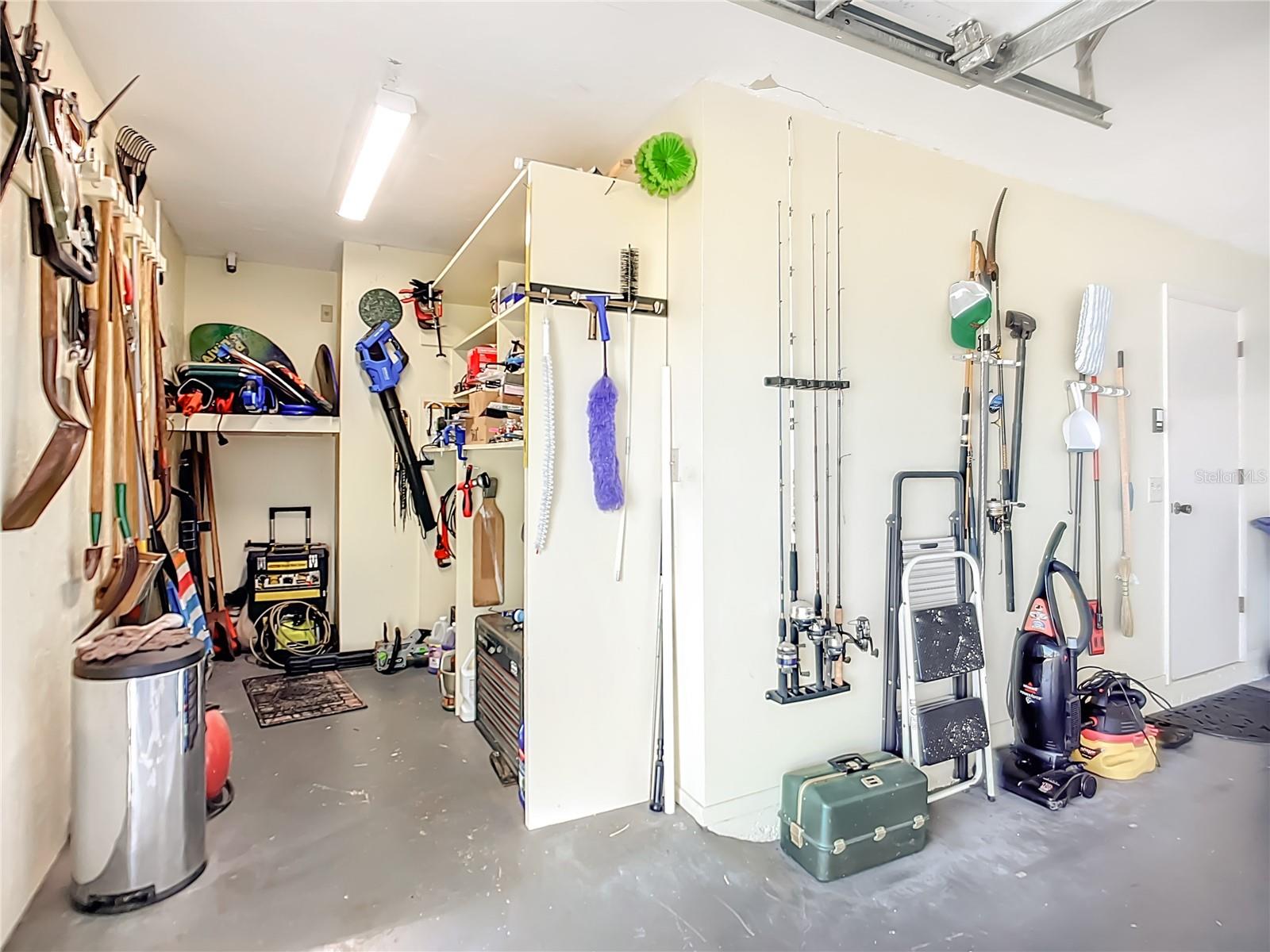 THE COUNTRY CLUB OF SARASOTA - Residential