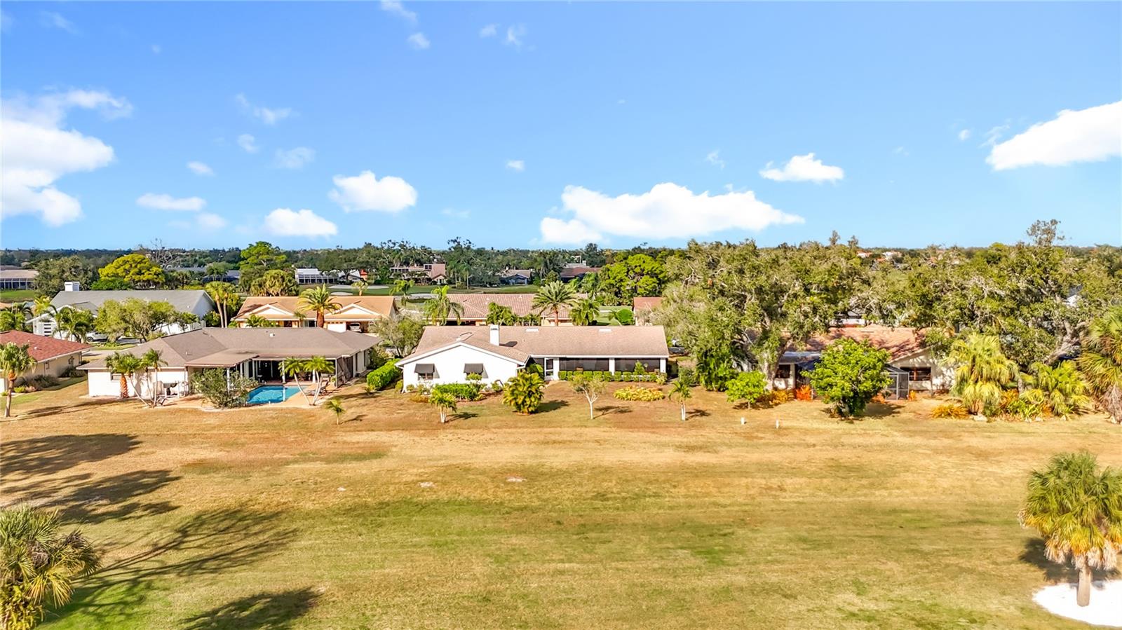THE COUNTRY CLUB OF SARASOTA - Residential