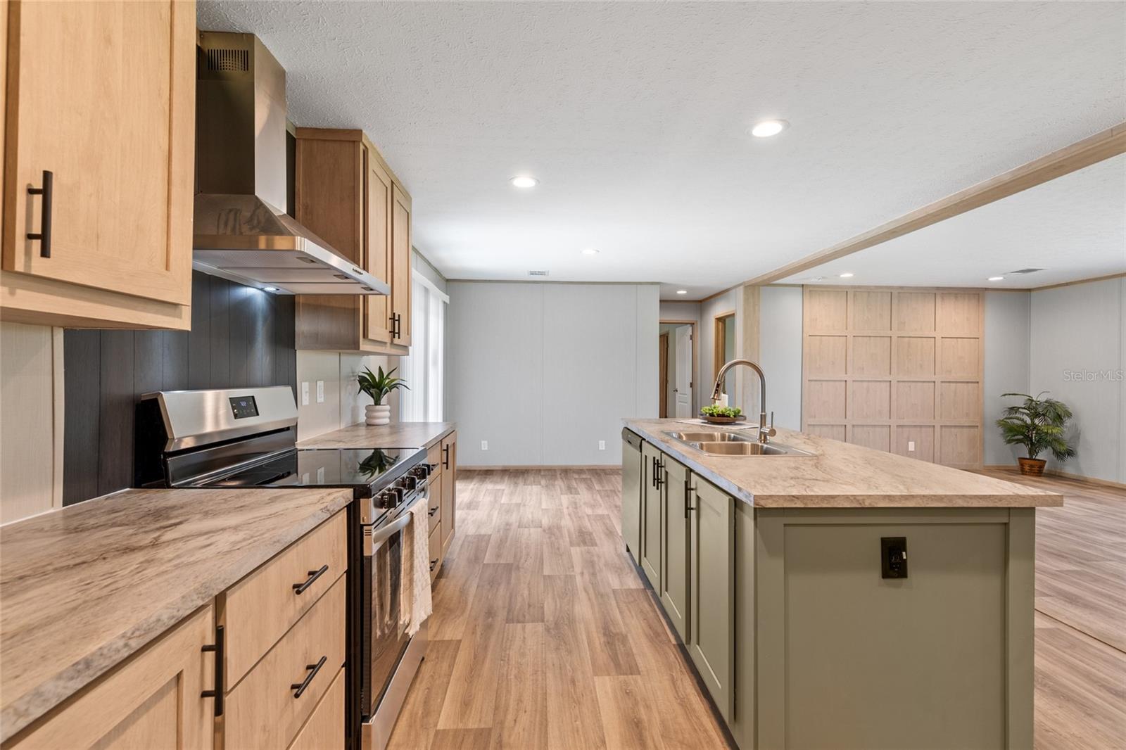 CEDAR PINES UNIT ONE - Residential