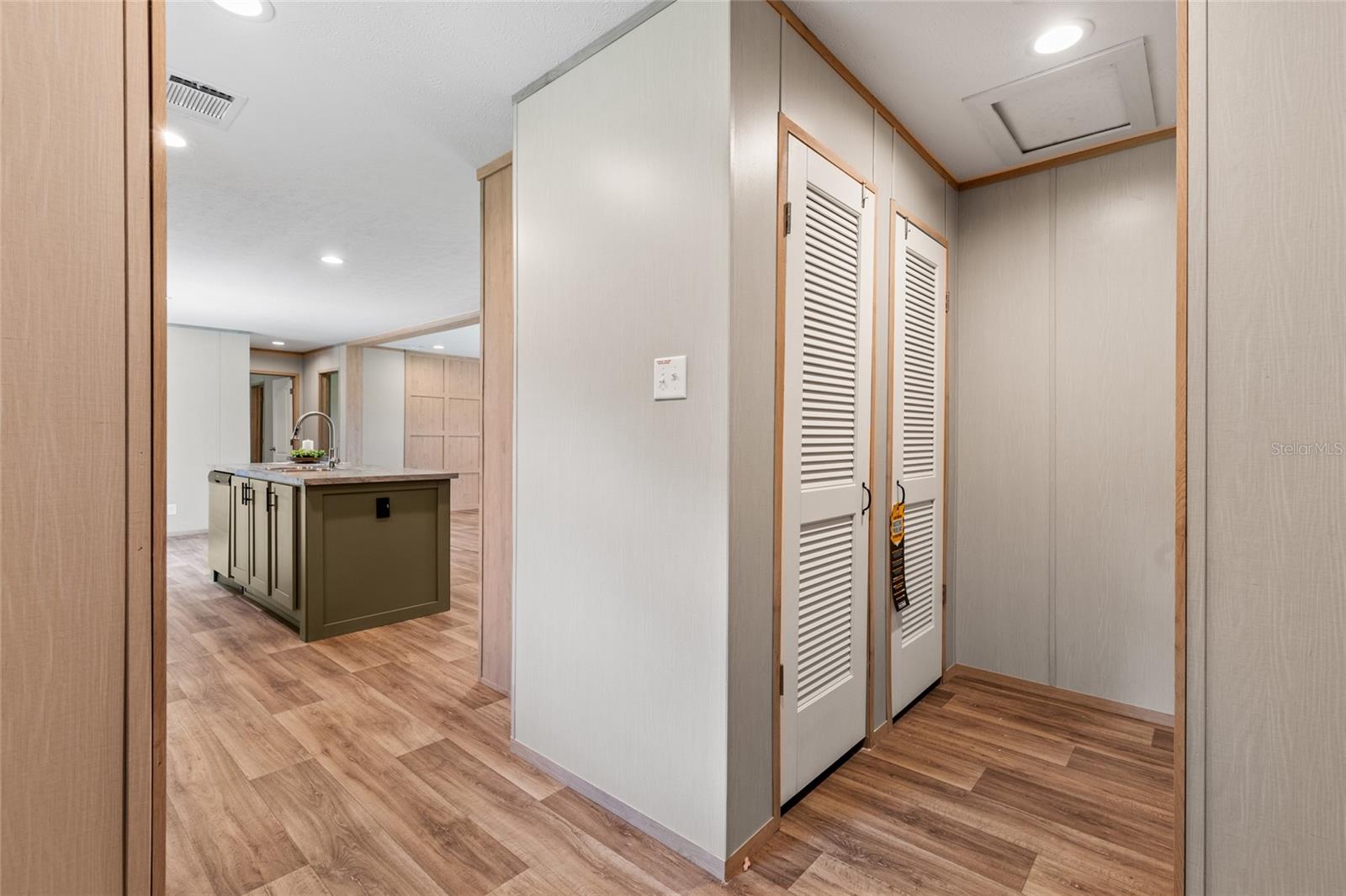 CEDAR PINES UNIT ONE - Residential