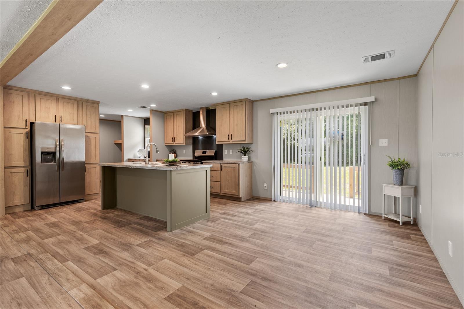 CEDAR PINES UNIT ONE - Residential