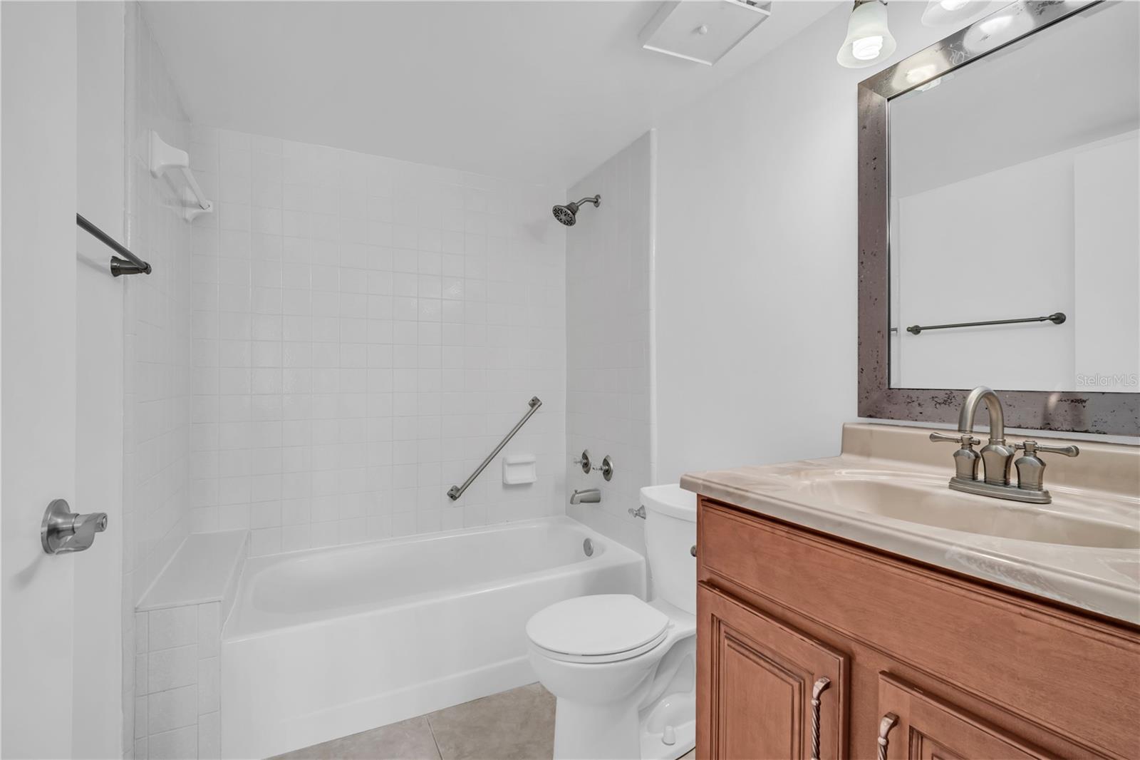 PINE RIDGE AT LAKE TARPON VILLAGE - Residential