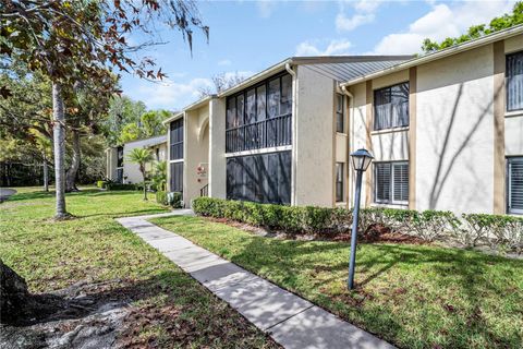 Photo of 1441 Pine Glen Lane #B1, Tarpon Springs, FL 34688 (MLS # TB8478225)