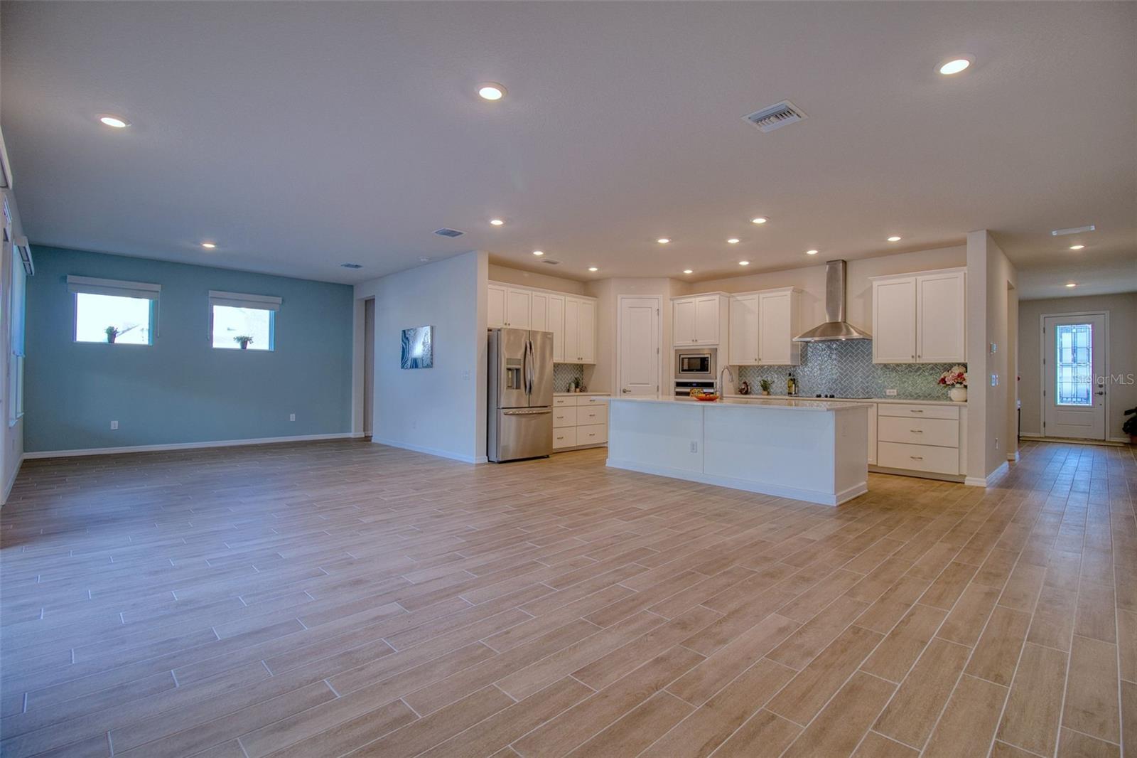 EAGLE CREEK ESTATES - Residential