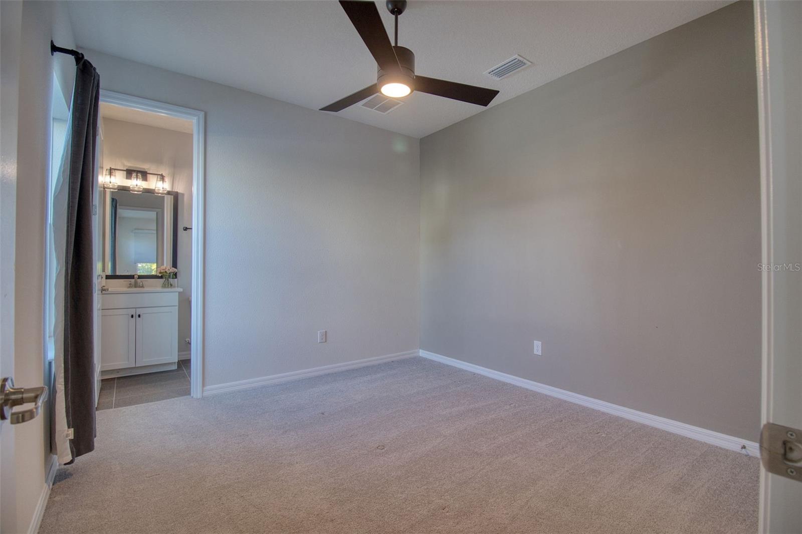 EAGLE CREEK ESTATES - Residential