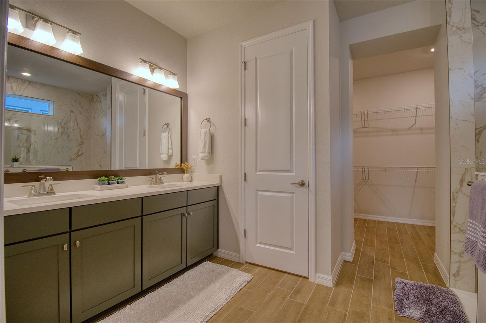 EAGLE CREEK ESTATES - Residential