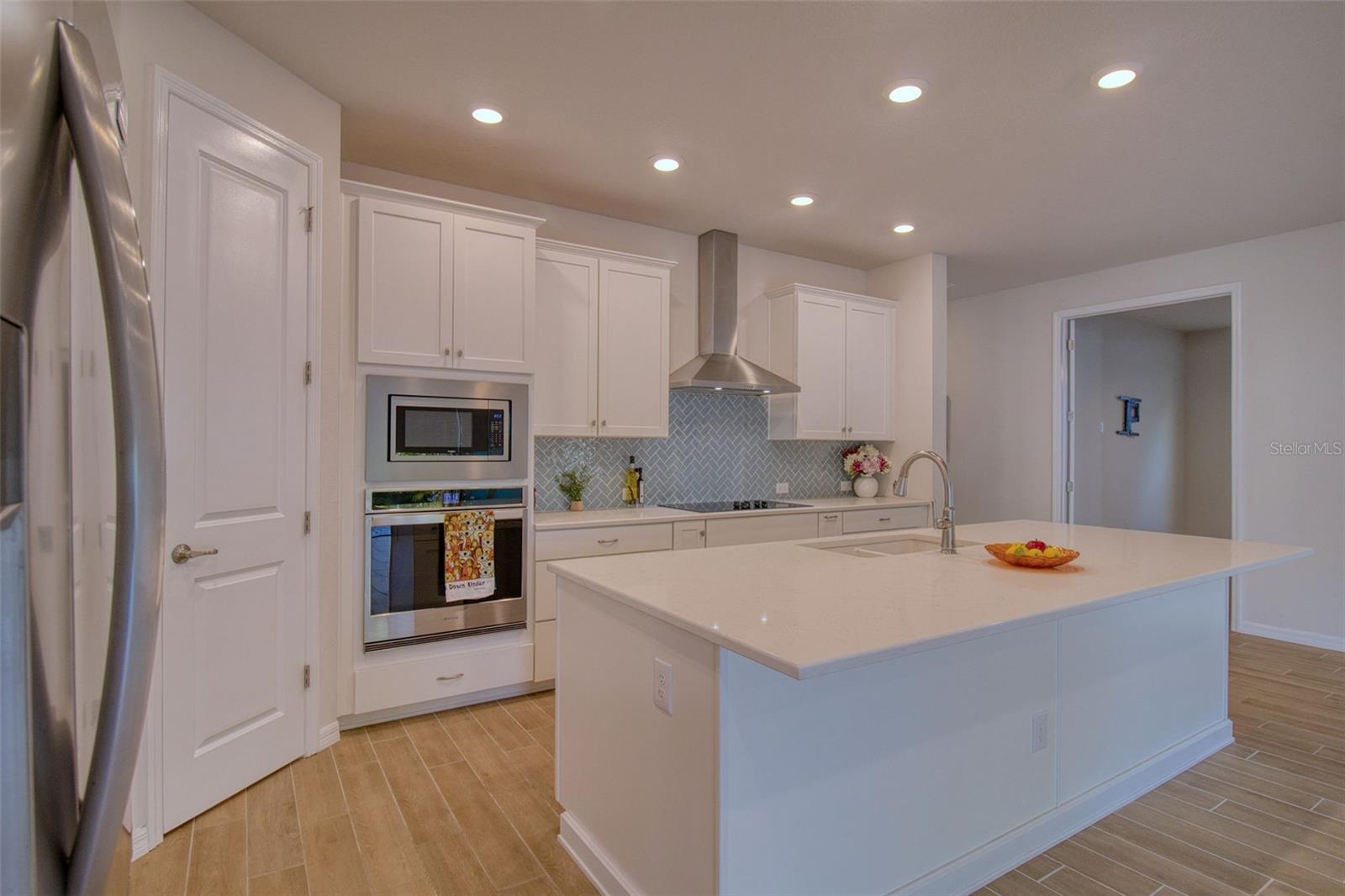 EAGLE CREEK ESTATES - Residential