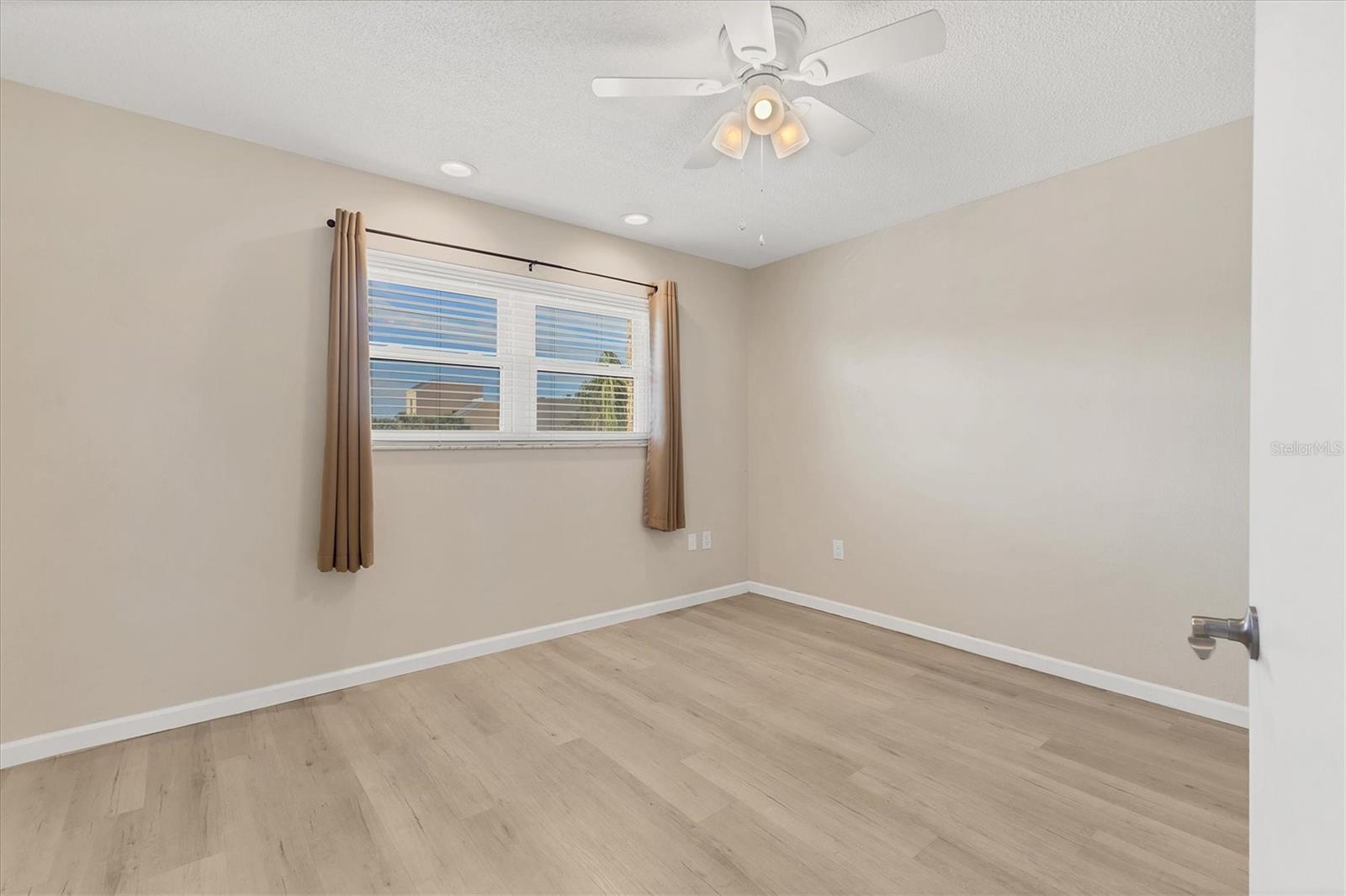 IRONWOOD SECOND - Residential