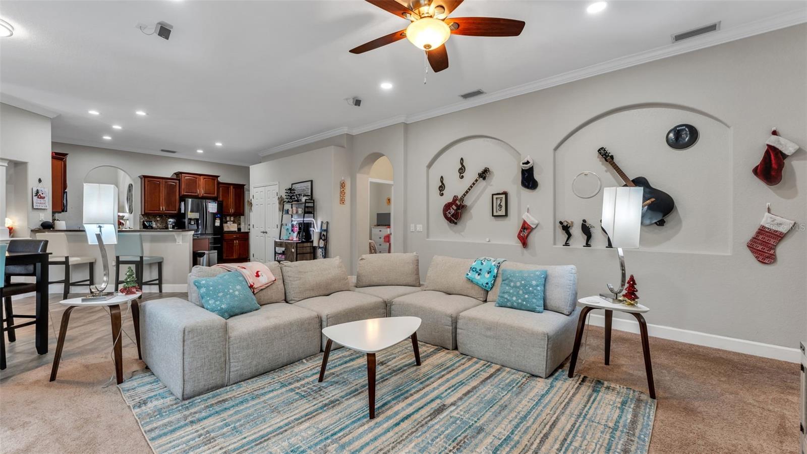 HILLS ARIETTA - Residential