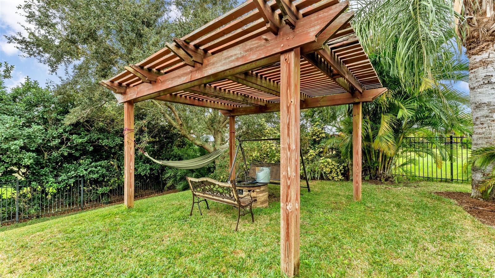 HILLS ARIETTA - Residential