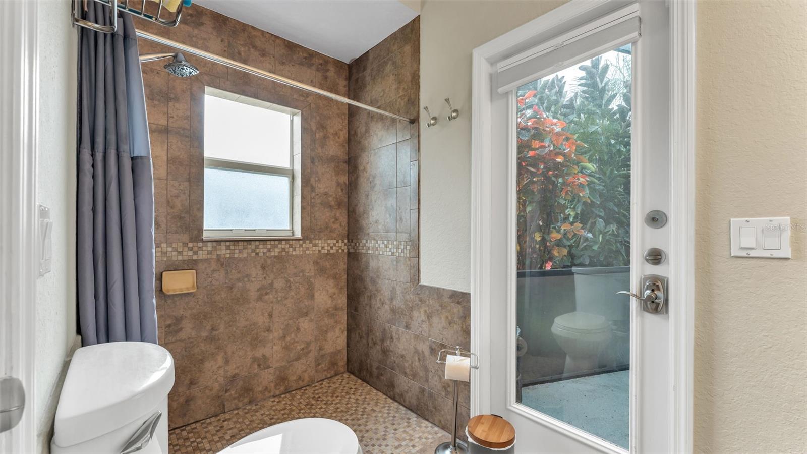 HILLS ARIETTA - Residential