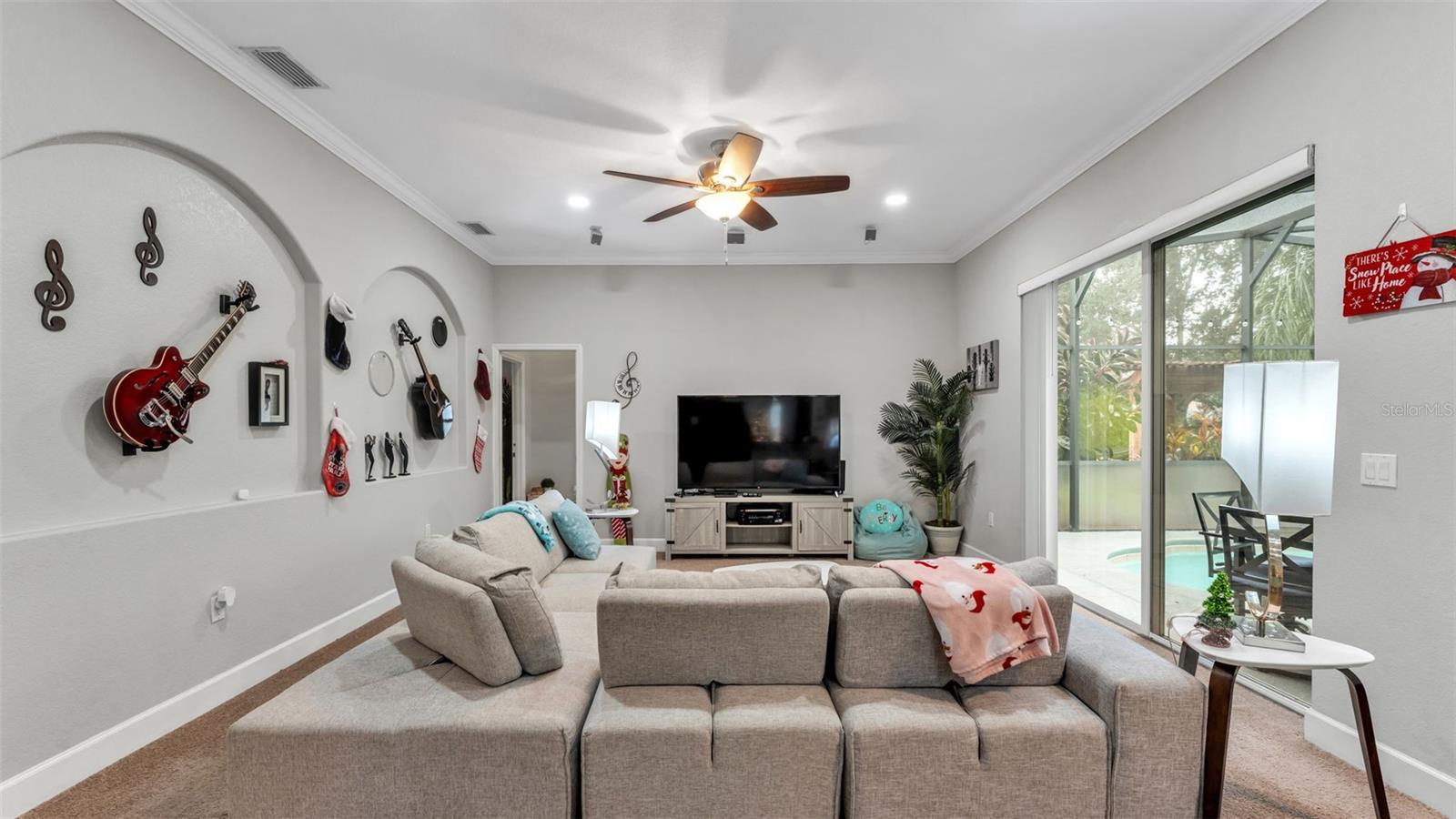 HILLS ARIETTA - Residential