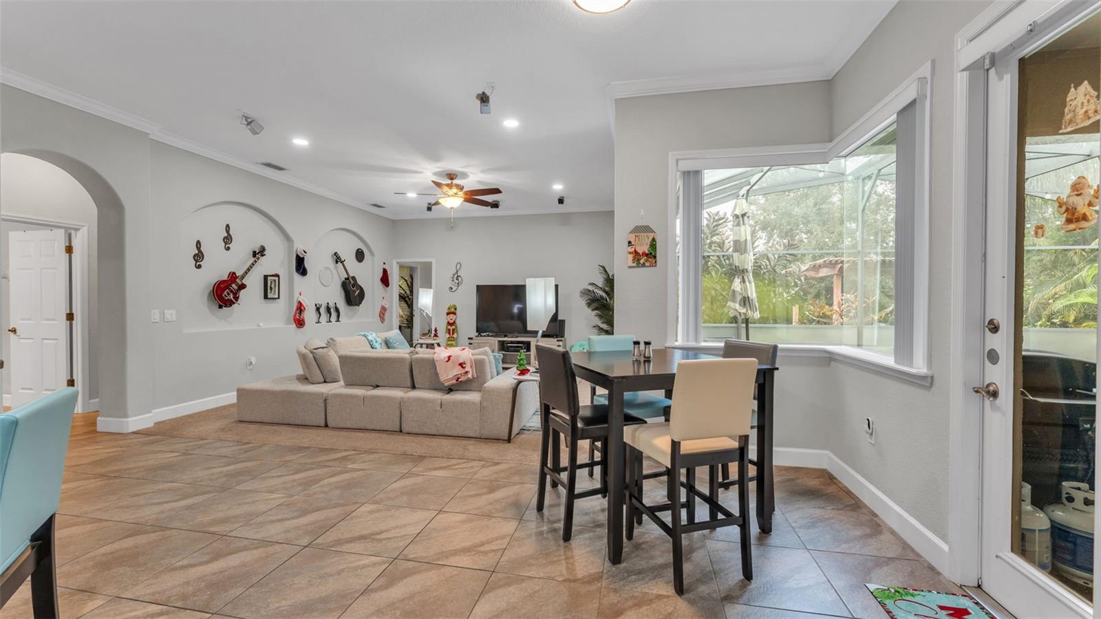 HILLS ARIETTA - Residential