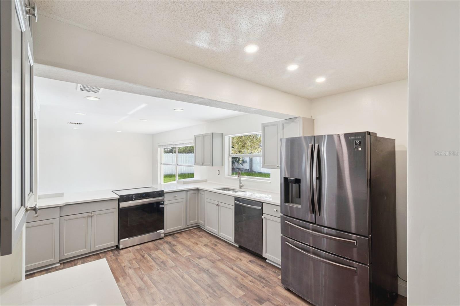 WINTER WOODS UNIT 03 - Residential