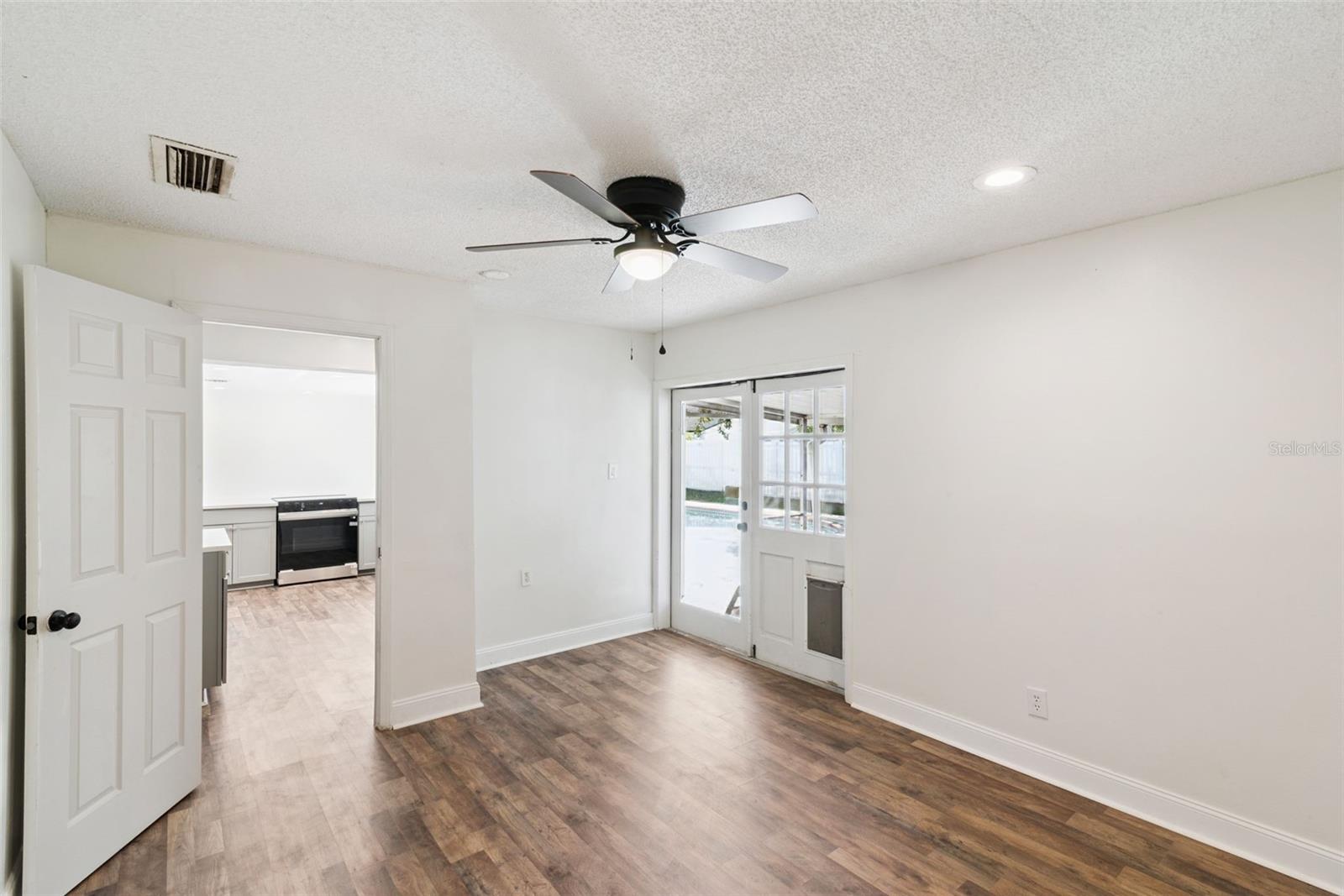 WINTER WOODS UNIT 03 - Residential