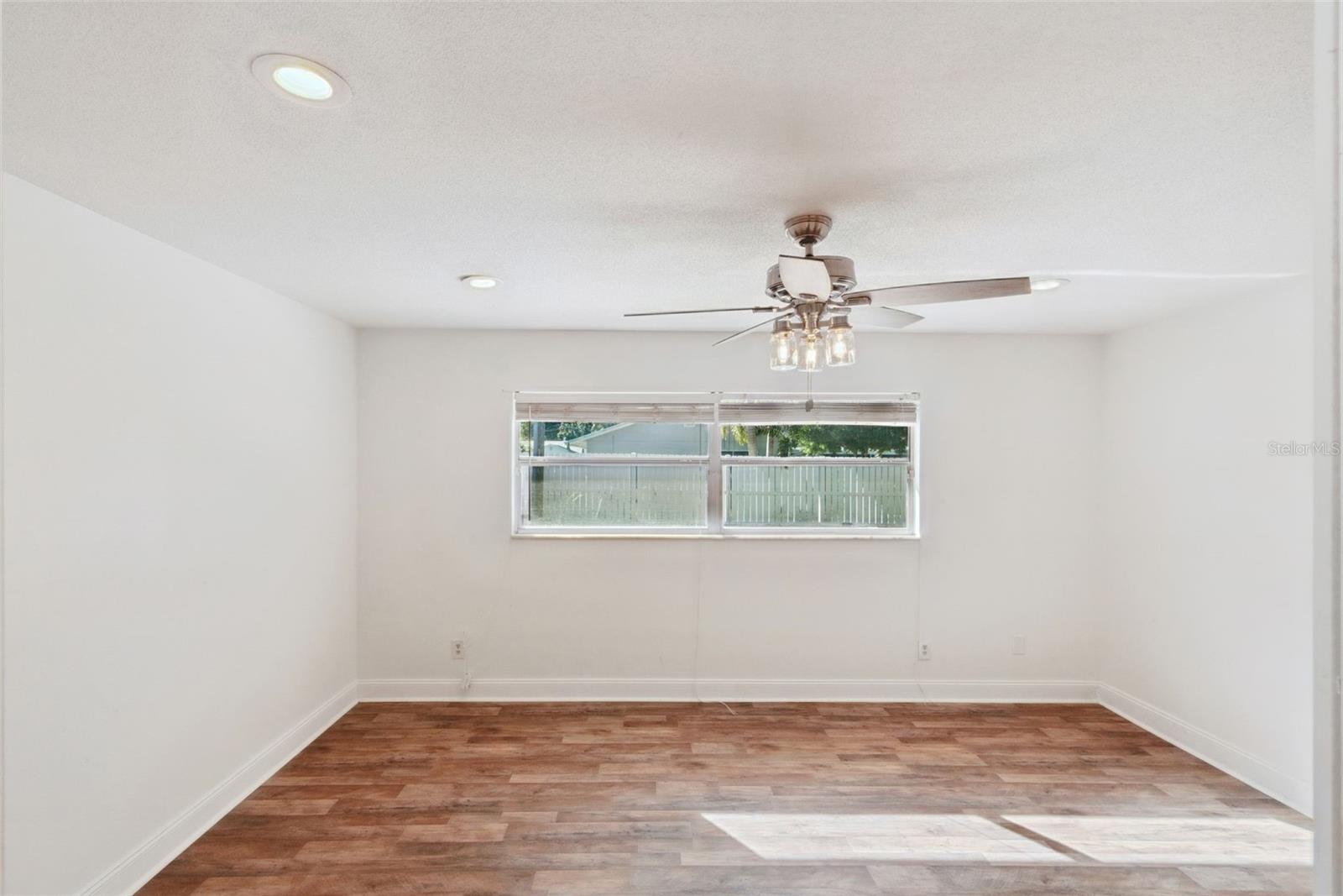 WINTER WOODS UNIT 03 - Residential